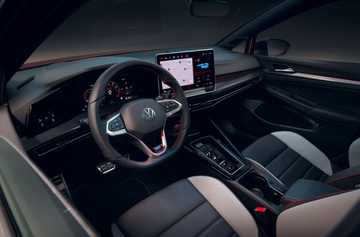 2025 VW Golf Facelift Teased For CES With Hard Buttons And More : r/cars 2025 VW Golf Facelift Teased For CES With Hard Buttons And More : r/cars